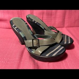 Another pair of Enzos!